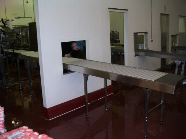 Stainless Gravity Roller Conveyor - Image 4